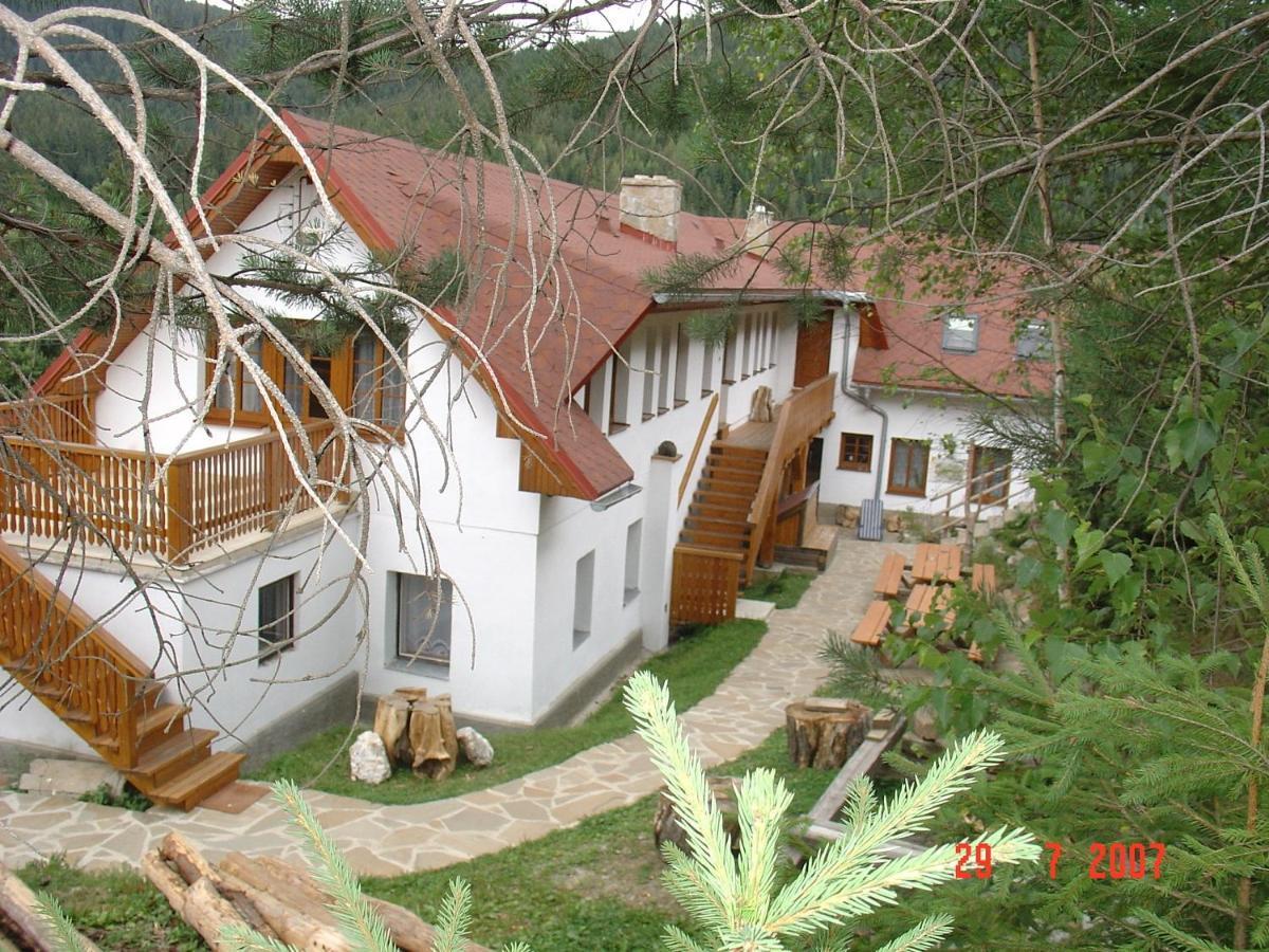Penzion U Cupku Mlynky Exterior foto